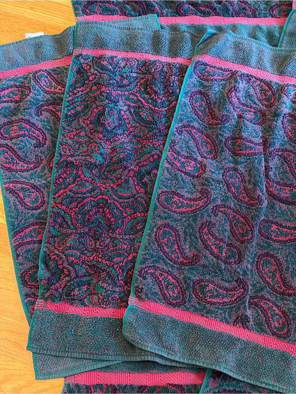 FieldCrest vintage 1990s Jewel tone paisley Bath towel set-2 bath towels/3 hand